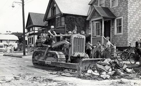 97年_12_60_4-washington-street-paving